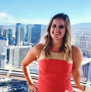 Meet your Posher, Cara